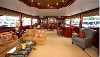 Motor Yacht Secret Spot -  Main Salon